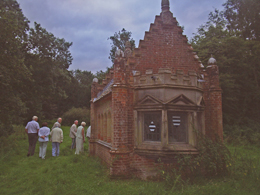 The intriguing shell house folly ©J Parry